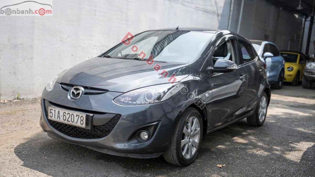 2013 Mazda 2 S