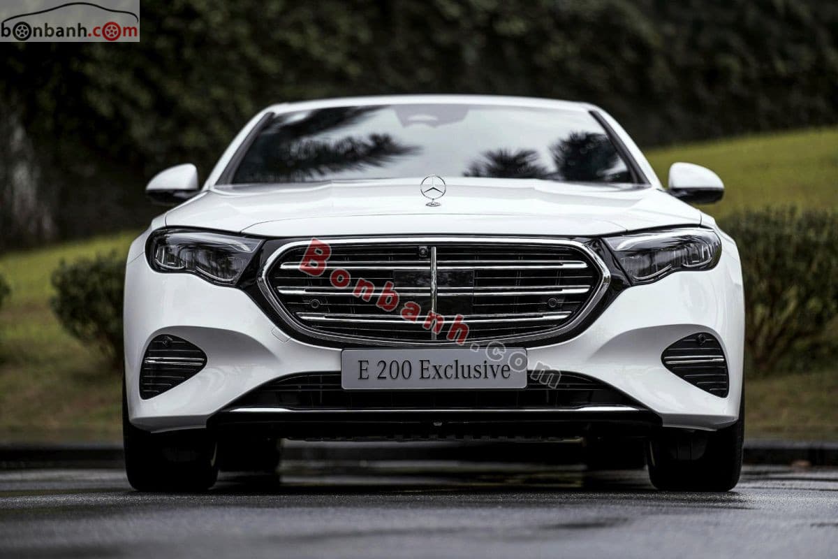2026 Mercedes-Benz E class E200 Exclusive - Image 1