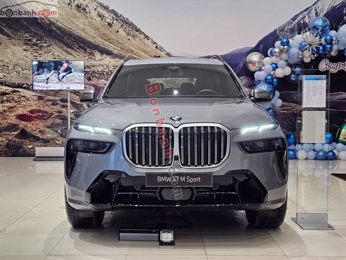 2025 BMW X7 xDrive40i M Sport