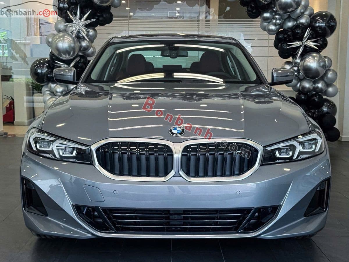 2025 BMW 3 Series 320i Sport Line