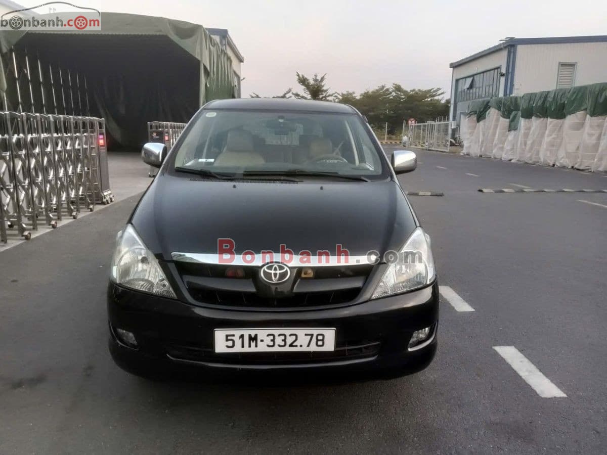 2006 Toyota Innova G - Image 1