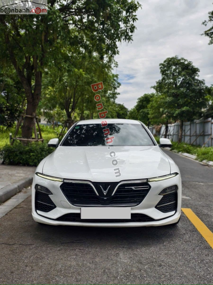 2022 VinFast Lux A 2.0 Nâng cao