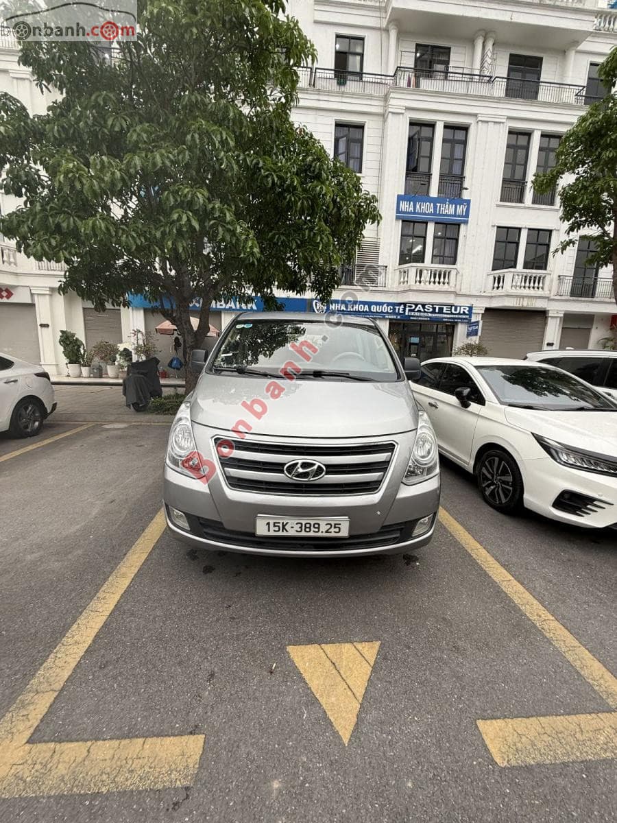 2017 Hyundai Grand Starex 2.5 MT