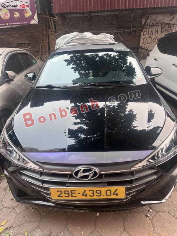2021 Hyundai Elantra 1.6 AT