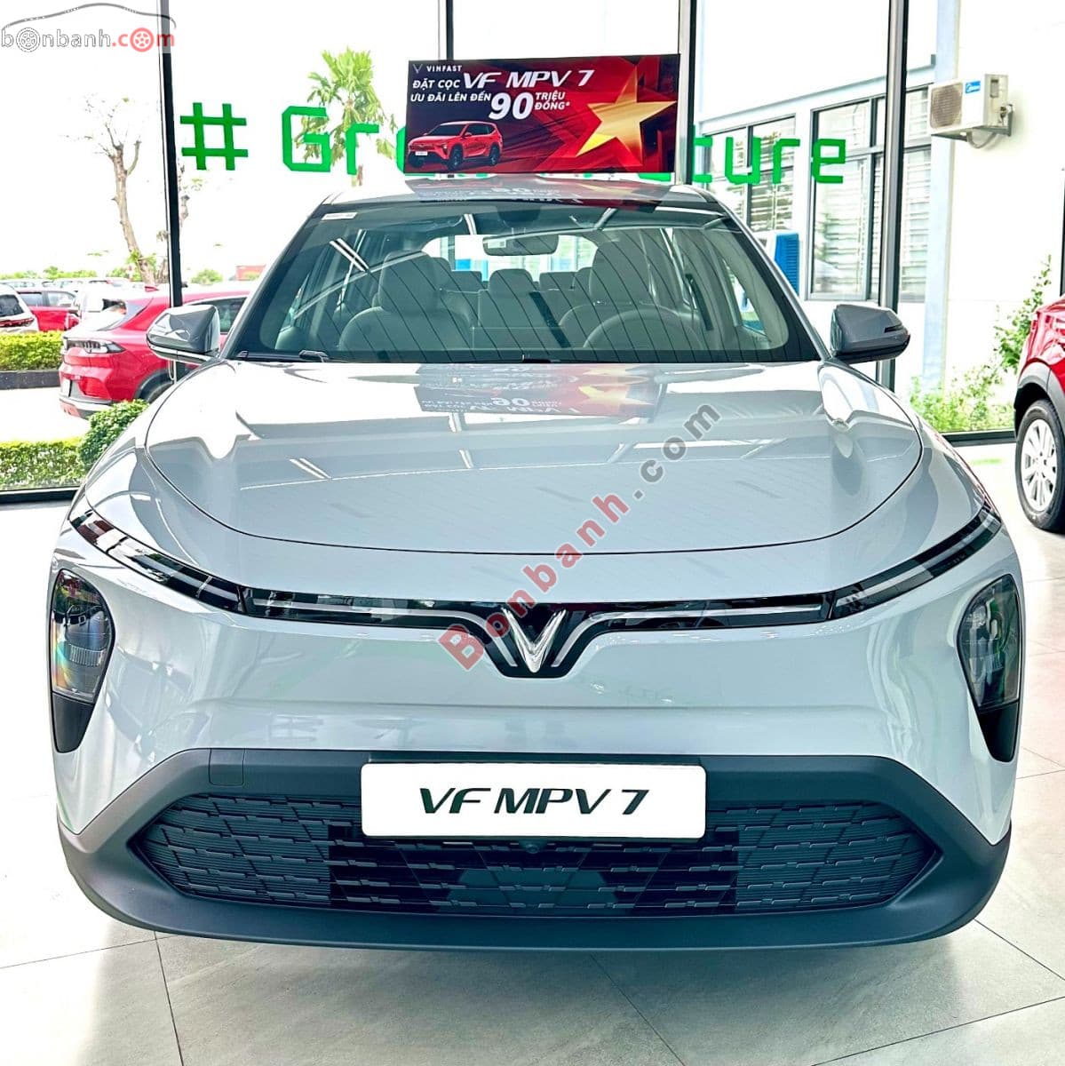 2026 VinFast VF MPV 7 AT