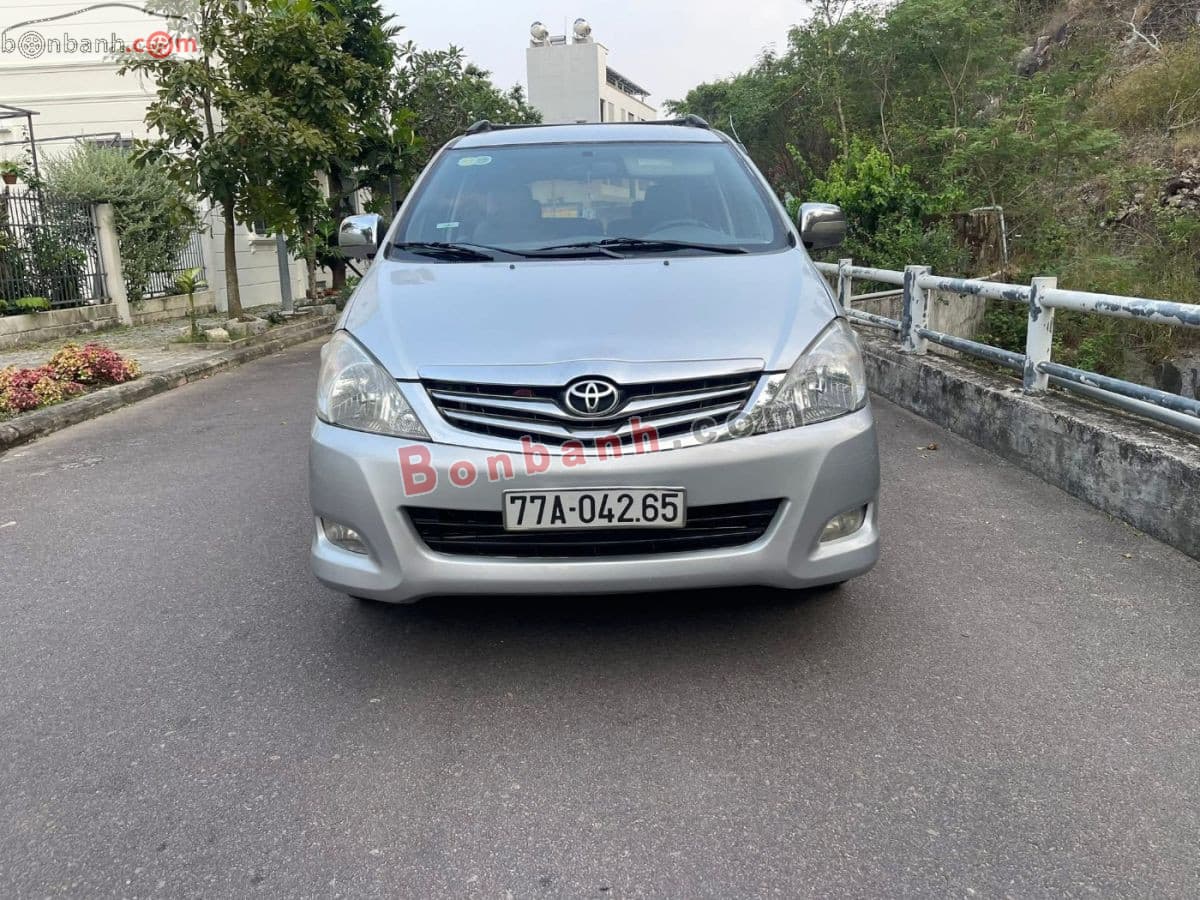 2007 Toyota Innova J