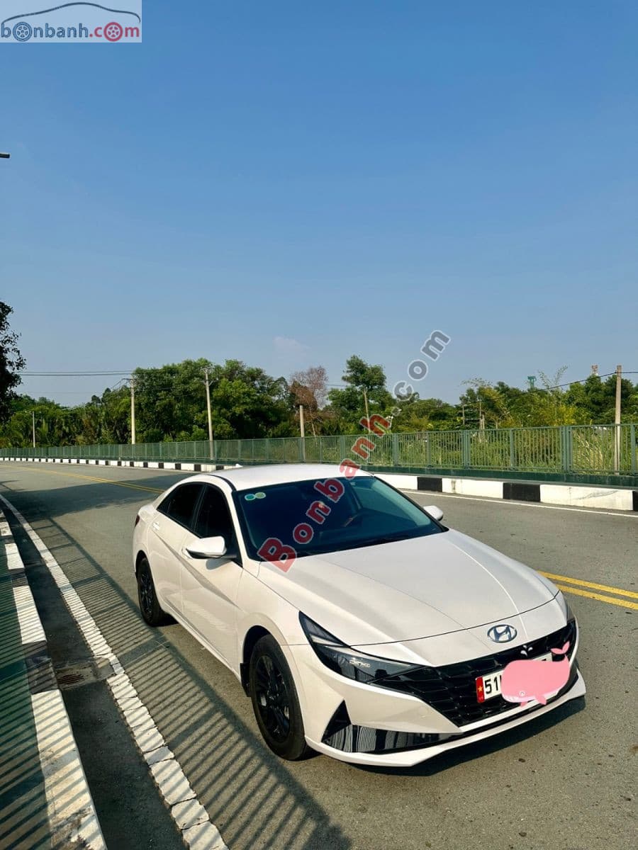 2024 Hyundai Elantra 1.6 AT Đặc biệt