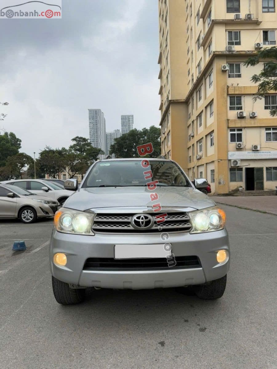 2009 Toyota Fortuner 2.7V 4x4 AT