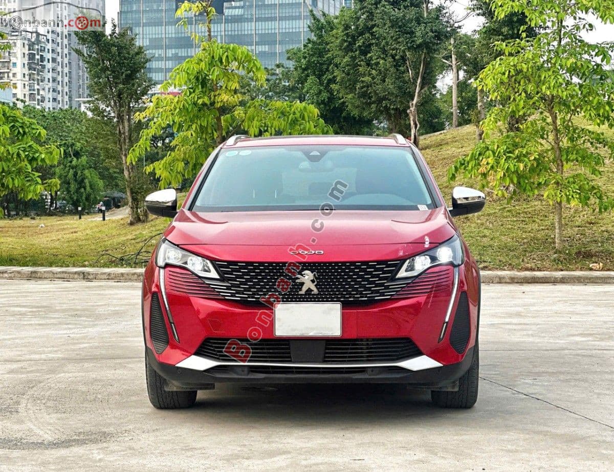 2023 Peugeot 5008 Premium