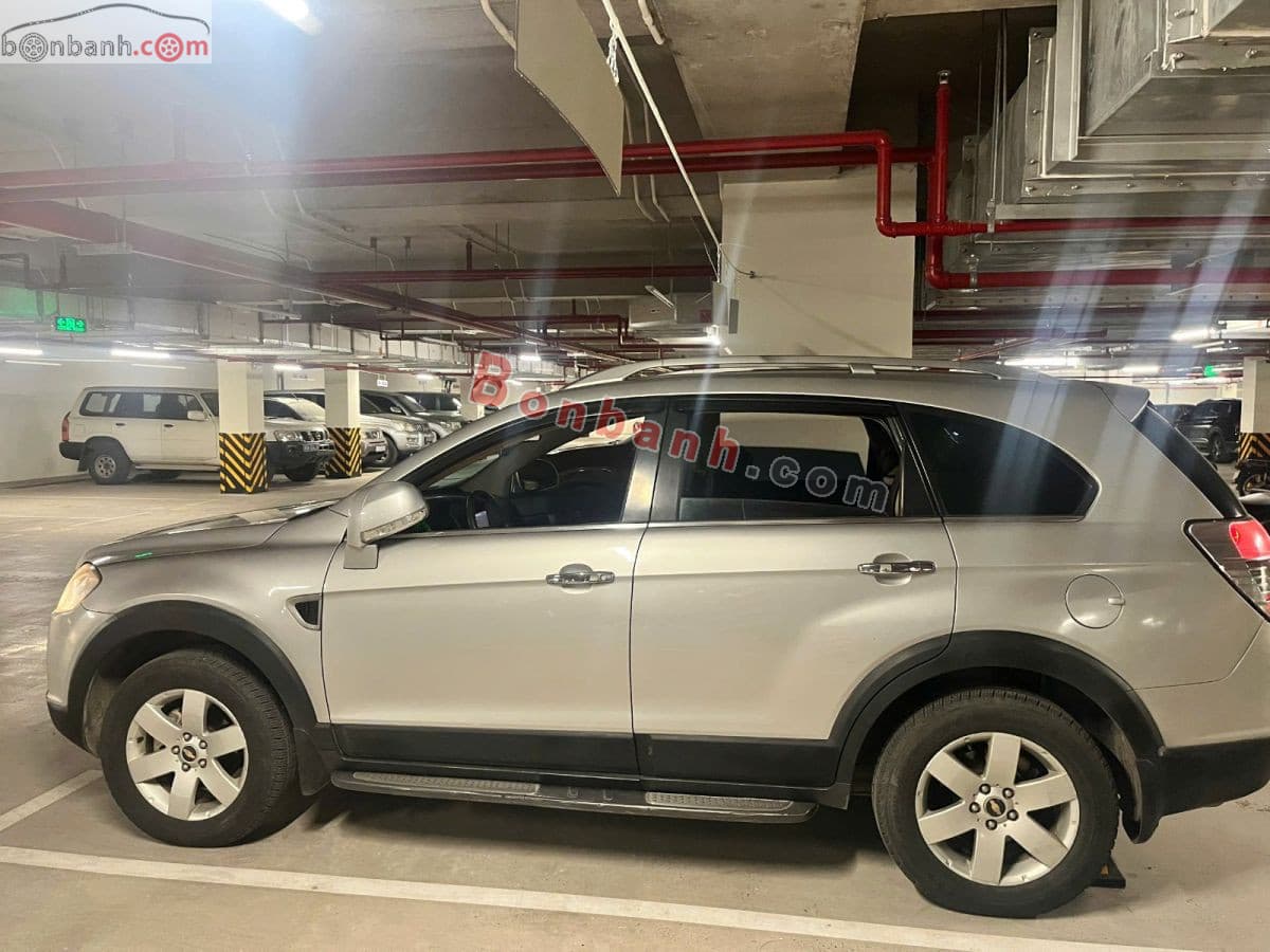 2011 Chevrolet Captiva LT Maxx 2.4 MT