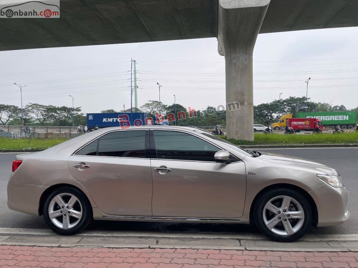 2014 Toyota Camry 2.5Q