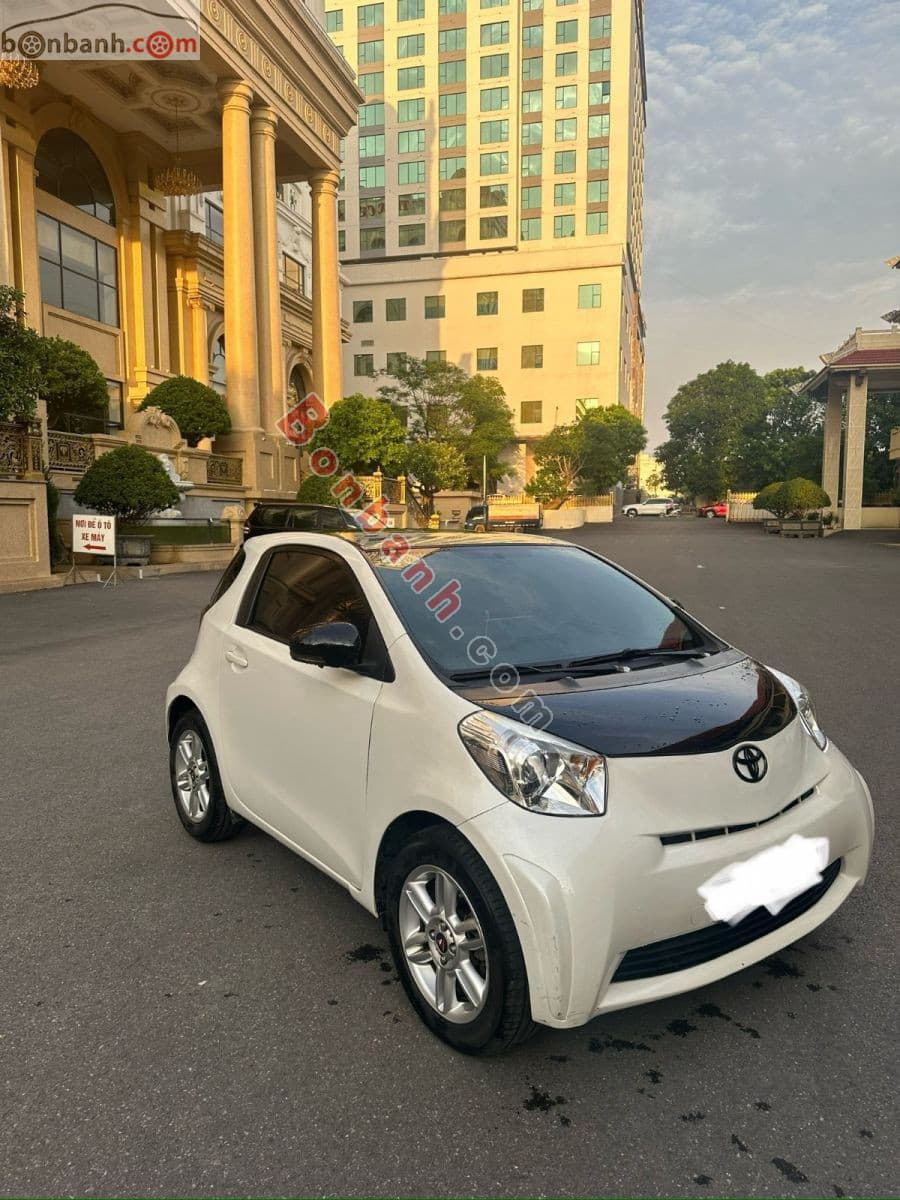2011 Toyota IQ 1.0 AT