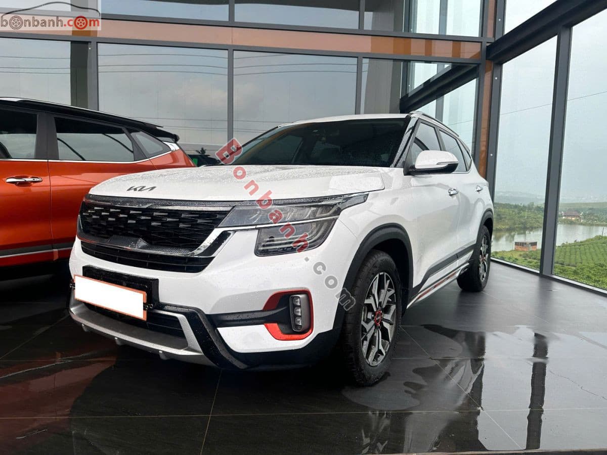 2023 Kia Seltos Luxury 1.6 AT - Image 1