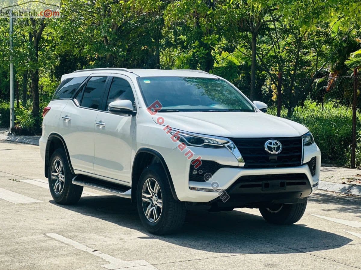 2022 Toyota Fortuner 2.4L 4x2 AT