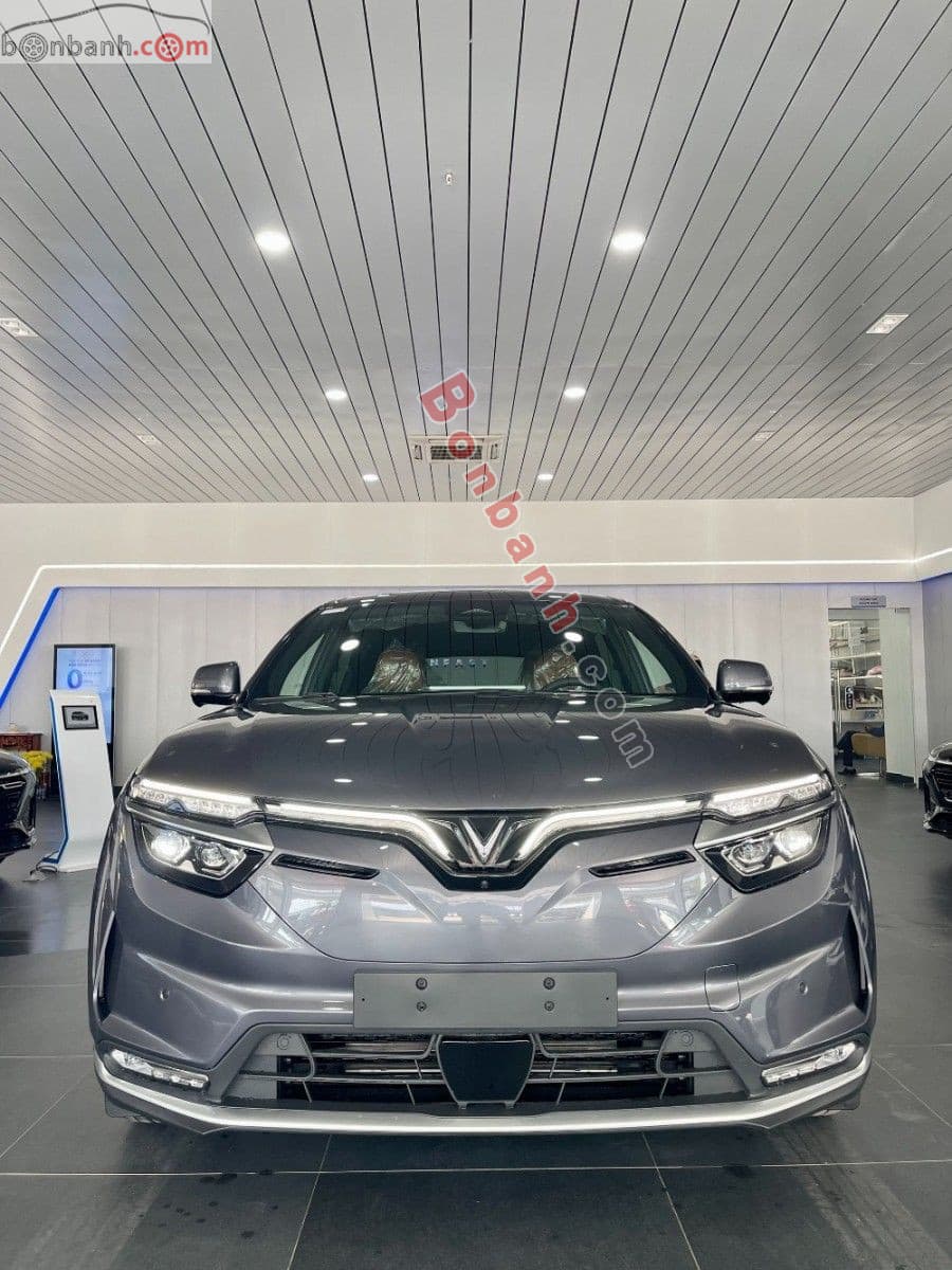 2026 VinFast VF8 Plus AWD - Image 1