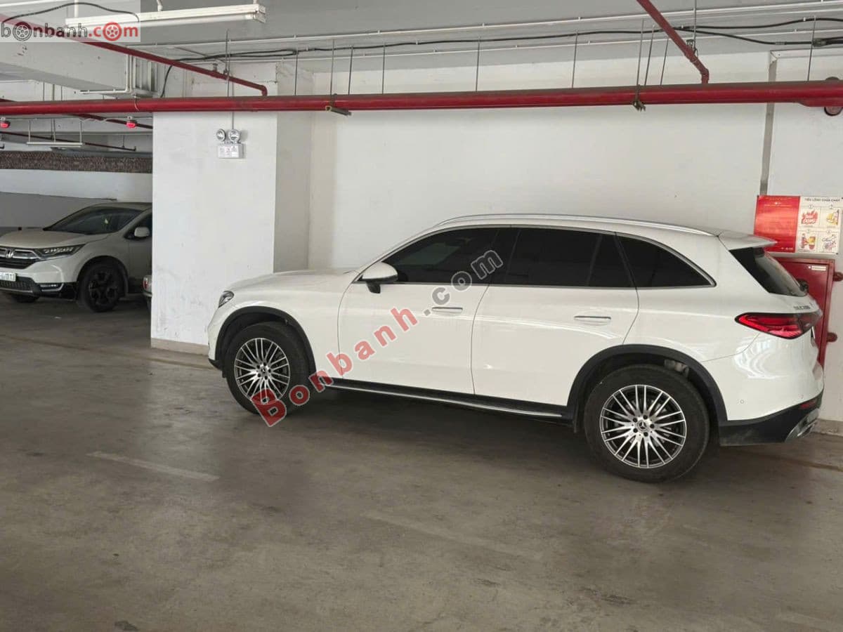 2023 Mercedes-Benz GLC 200 4Matic