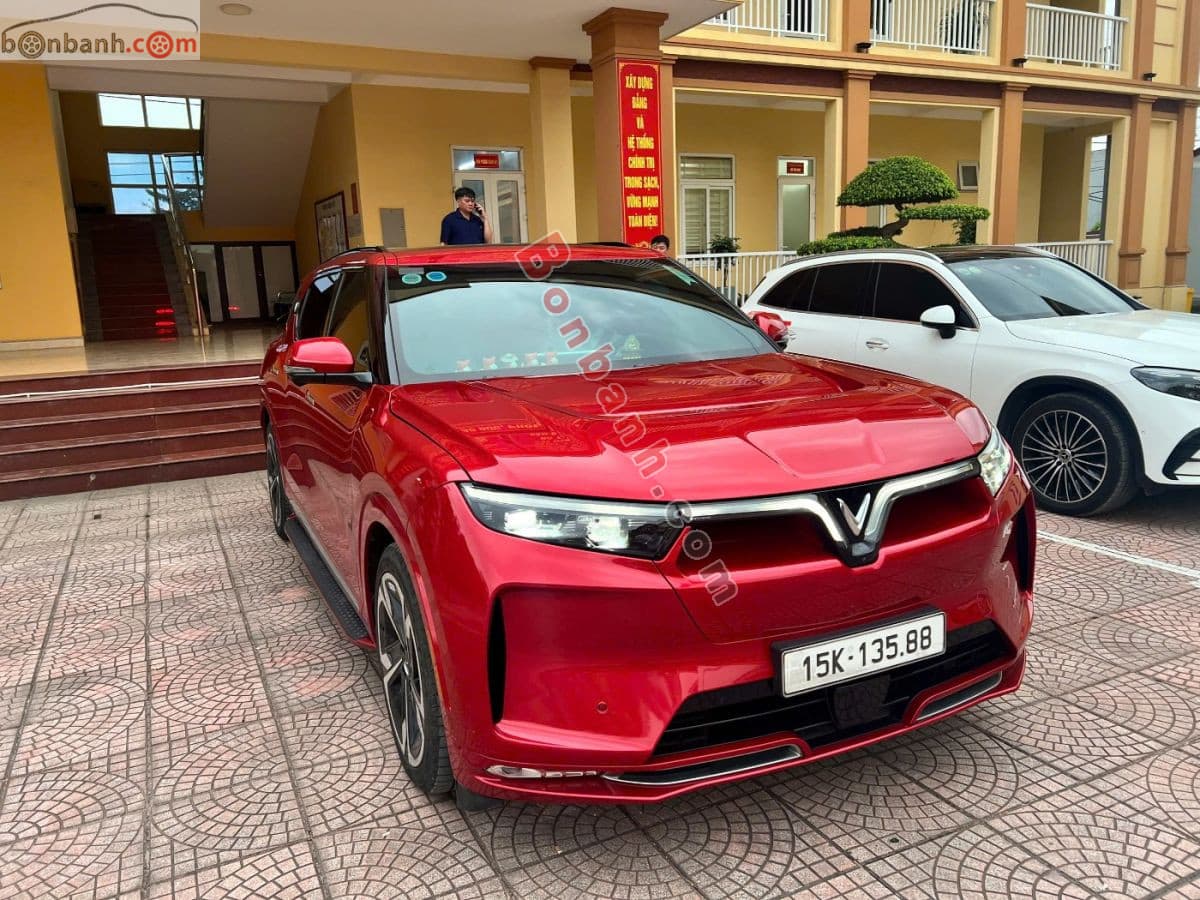 2023 VinFast VF9 Plus 6S SDI
