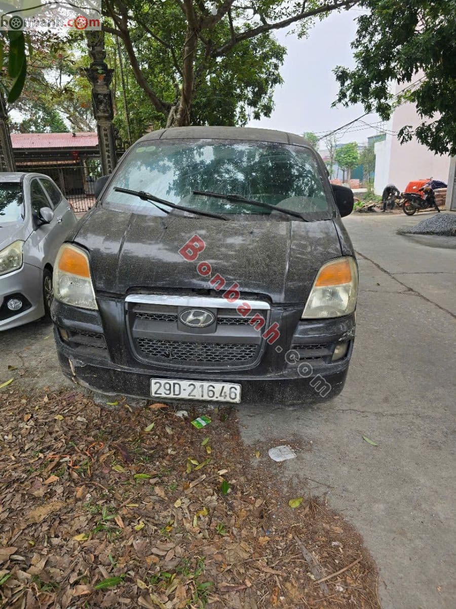 2004 Hyundai Starex Van 2.5 MT