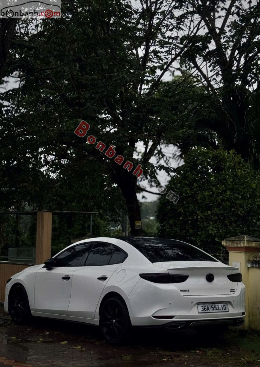 2021 Mazda 3 1.5L Luxury