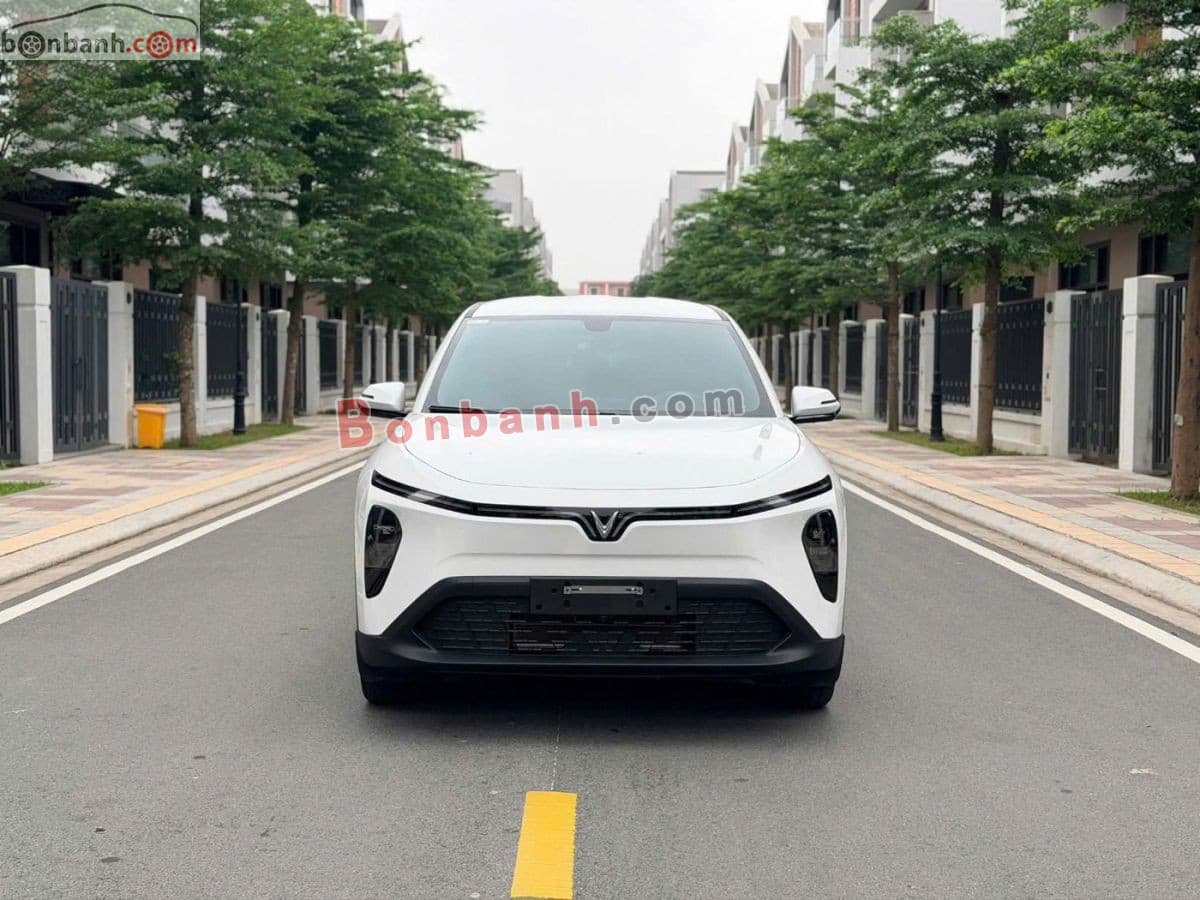 2026 VinFast VF MPV 7 AT