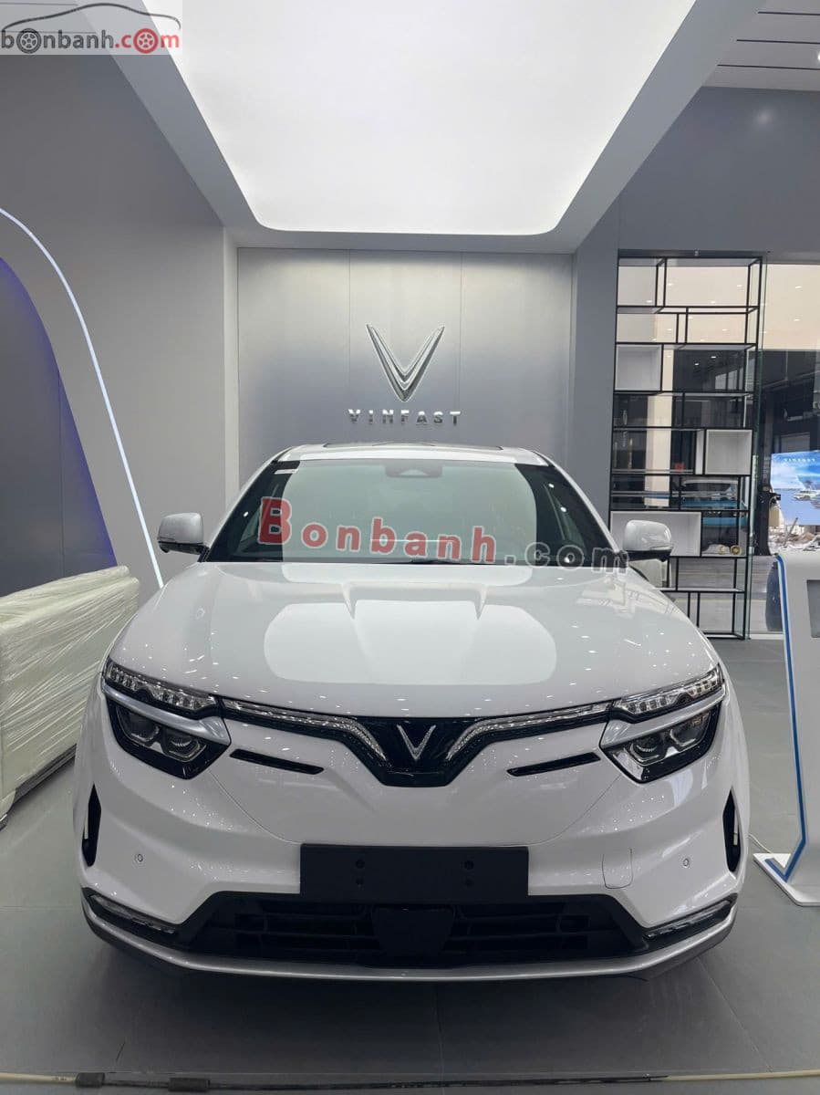 2026 VinFast VF8 Plus AWD