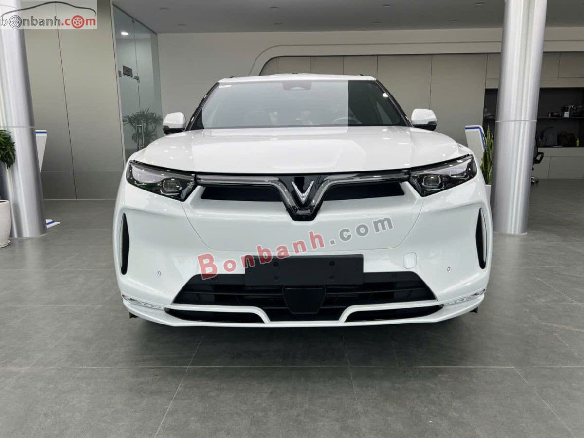 2026 VinFast VF9 Plus 7S