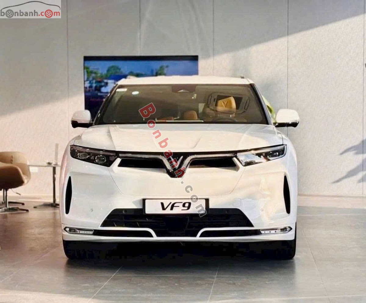 2026 VinFast VF9 Plus 7S