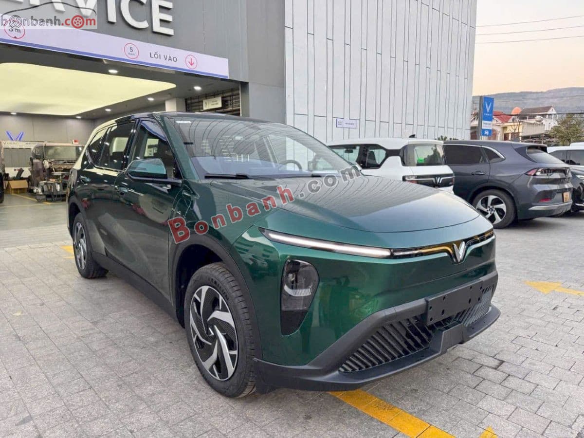 2026 VinFast VF MPV 7 AT
