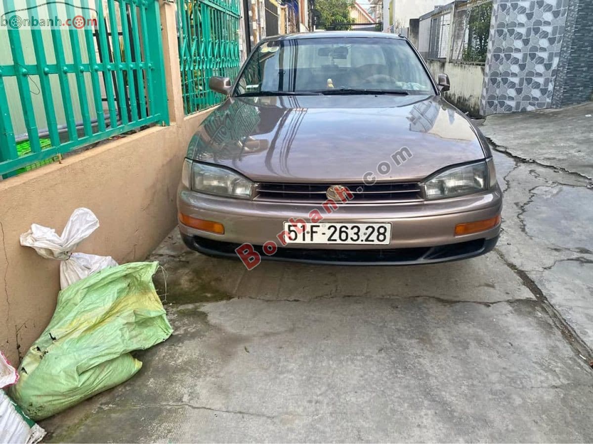 1995 Toyota Camry LE 2.0 MT