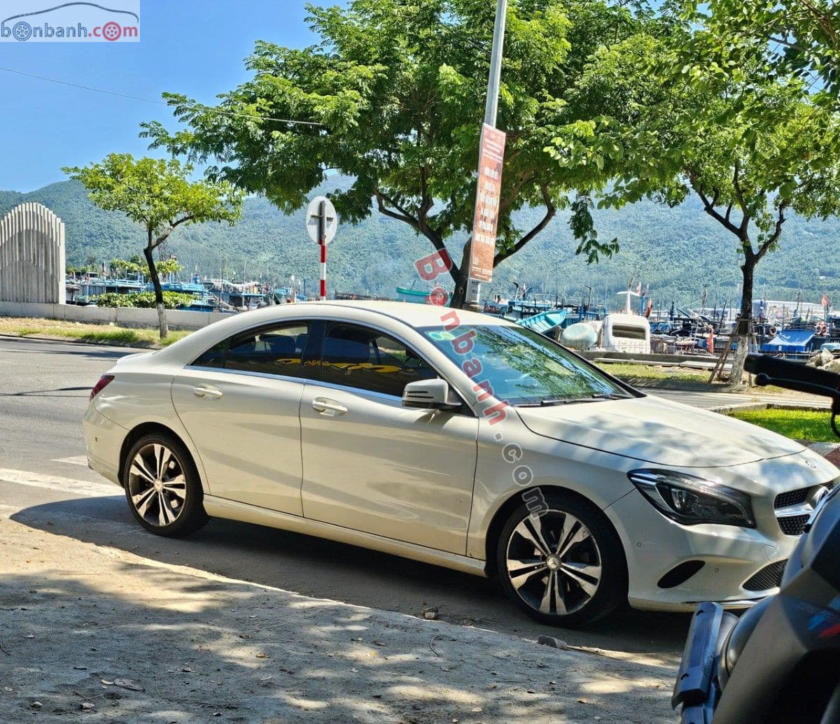 2016 Mercedes-Benz CLA class CLA 200