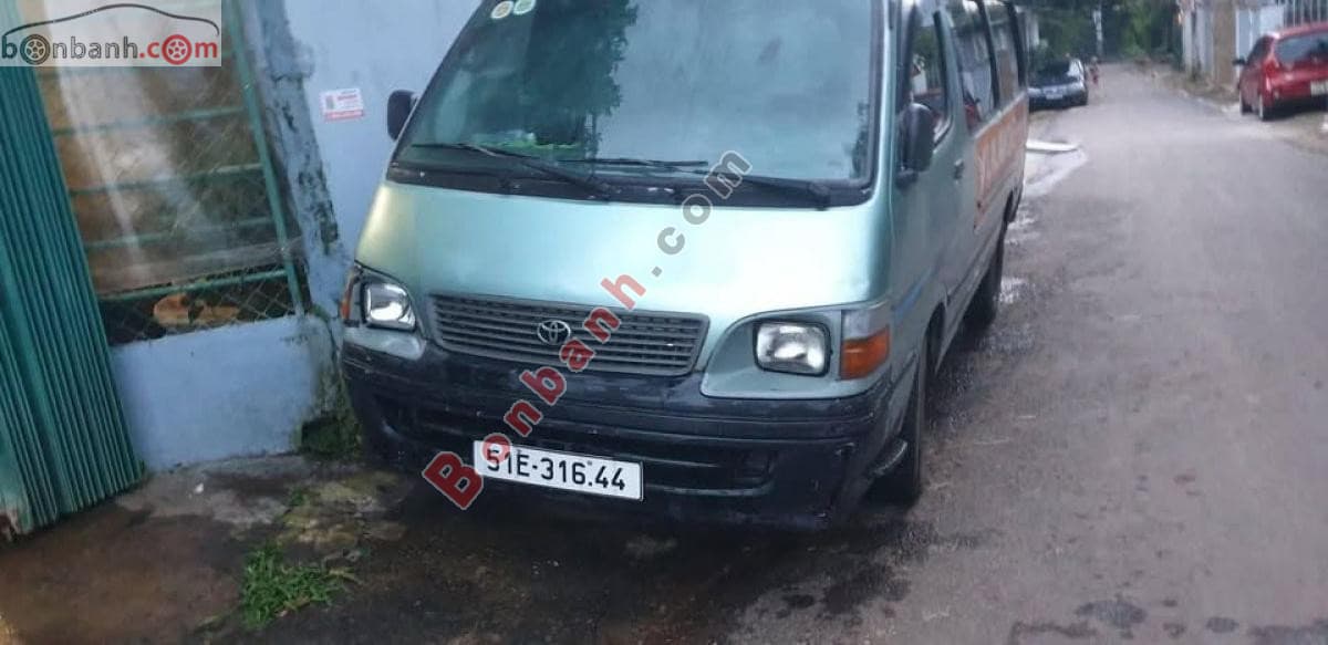 2001 Toyota Hiace Van 2.0