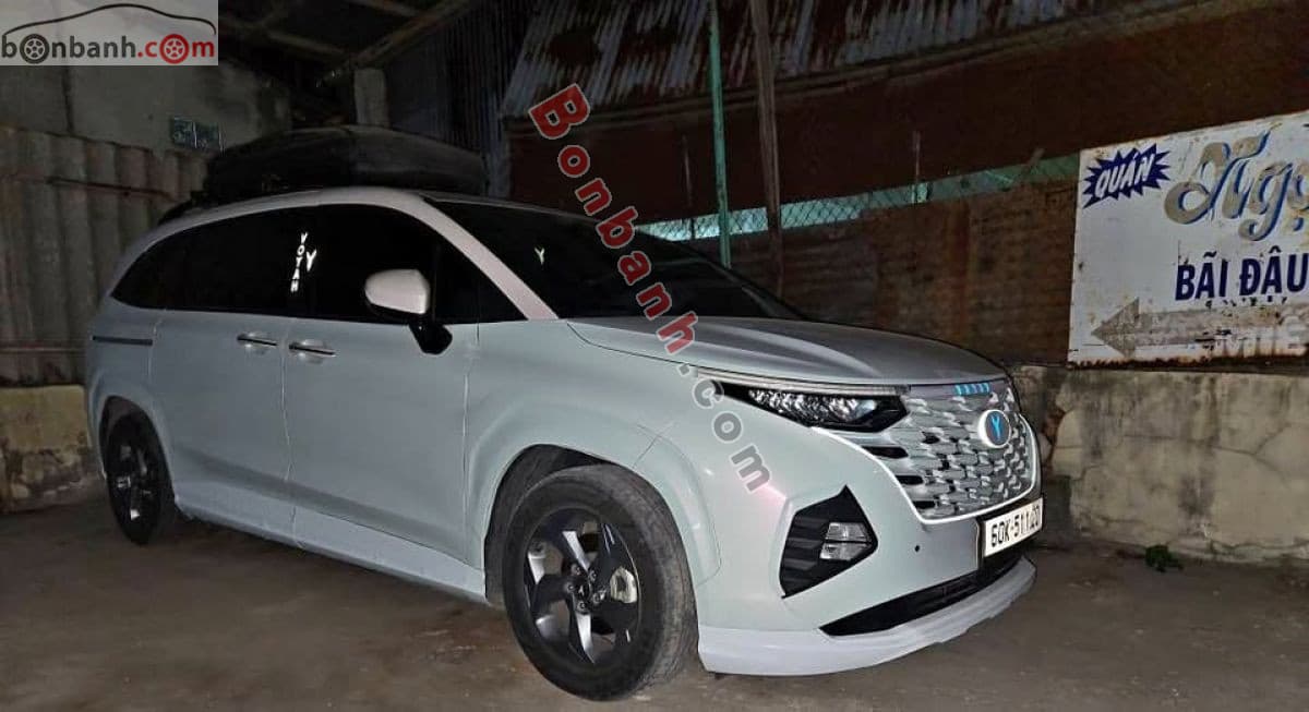 2024 Hyundai Custin Tiêu Chuẩn 1.5T