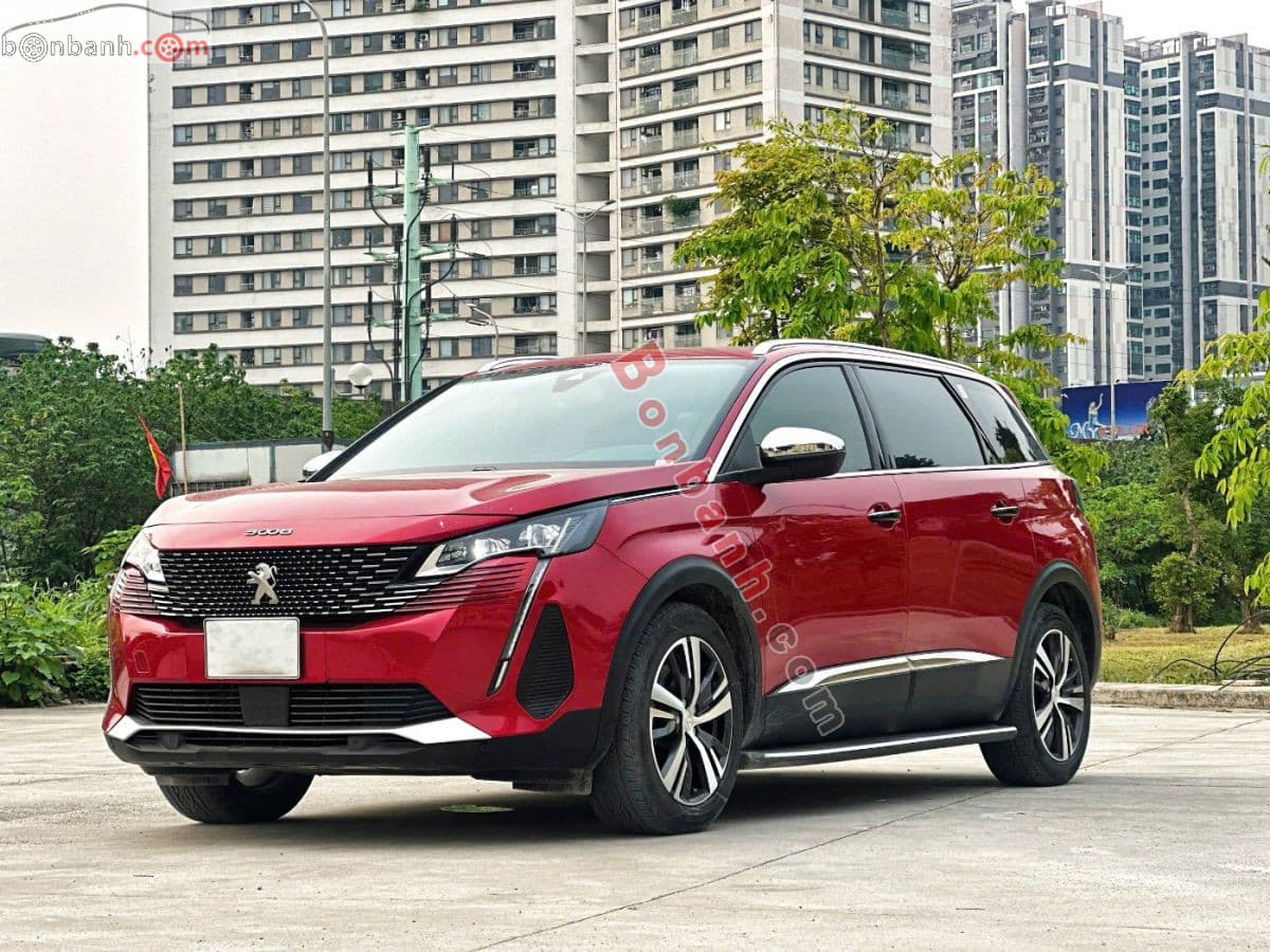 2023 Peugeot 5008 Premium