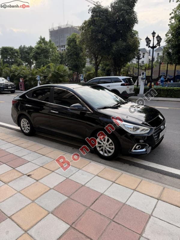2019 Hyundai Accent 1.4 AT - Image 1