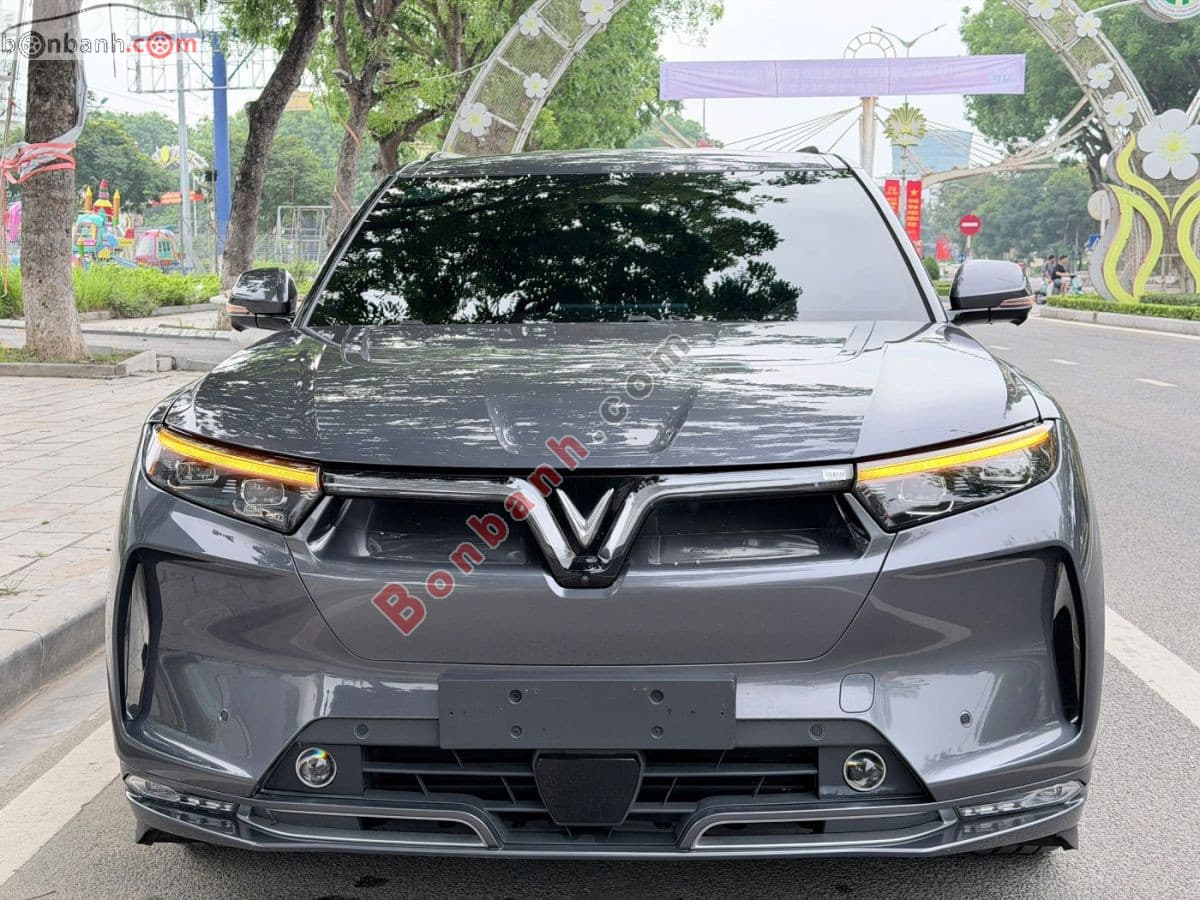 2024 VinFast VF9 Plus 6S