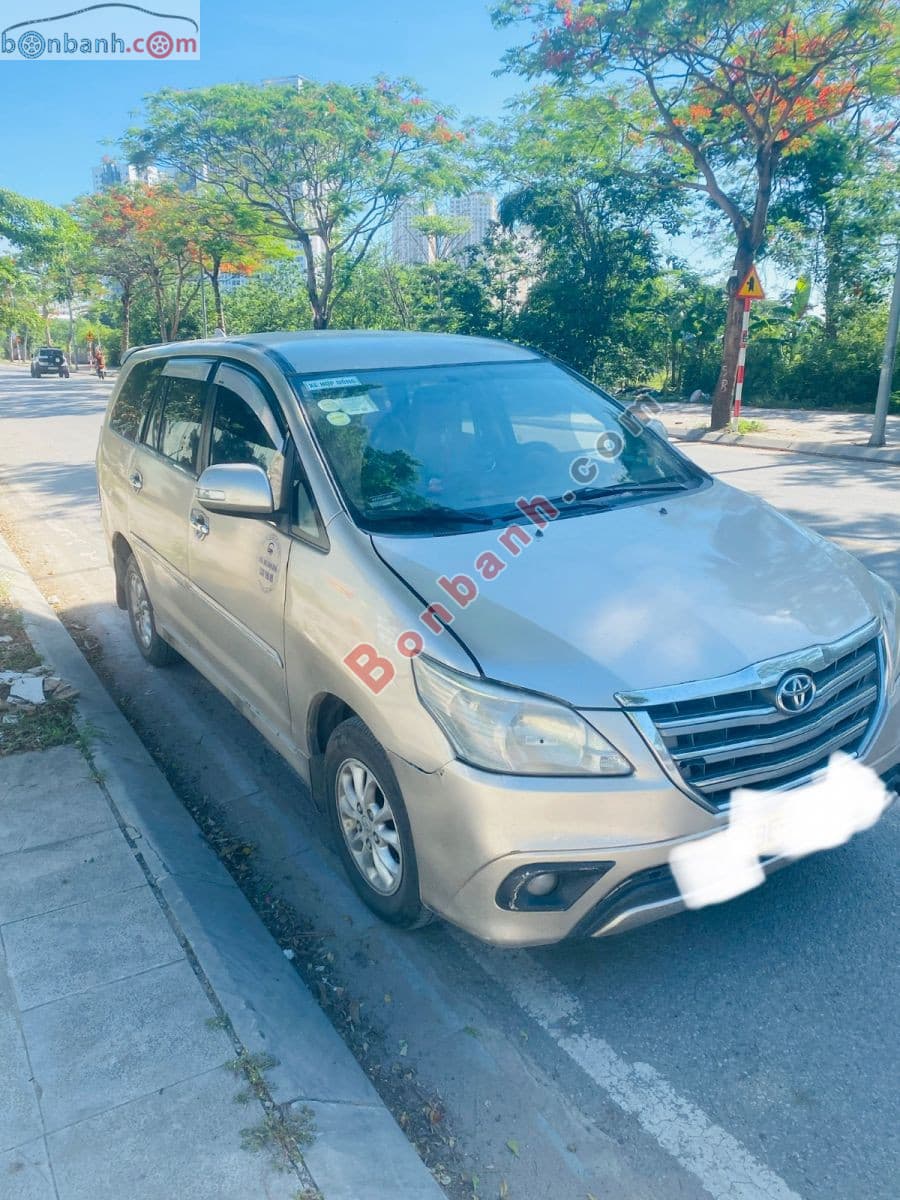2015 Toyota Innova 2.0E