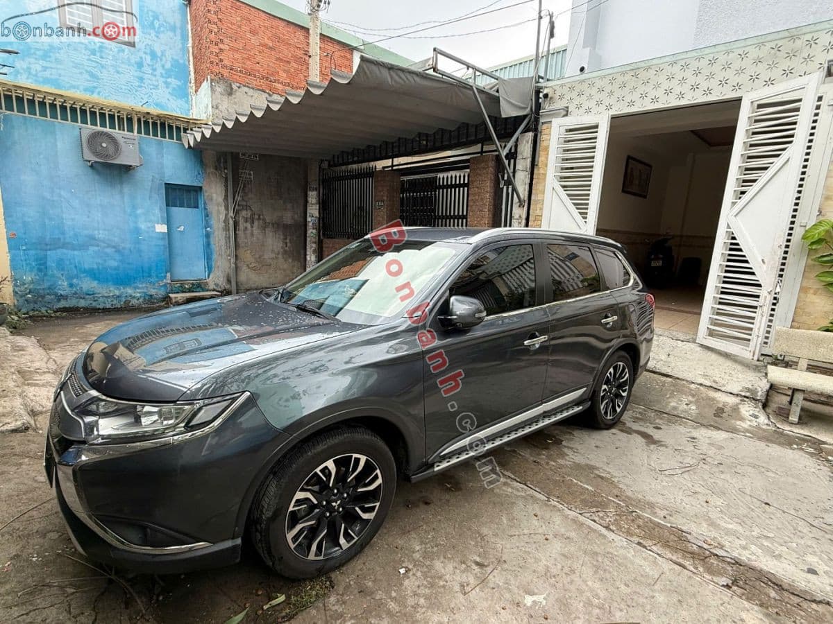 2020 Mitsubishi Outlander 2.0 CVT - ảnh nhỏ 2