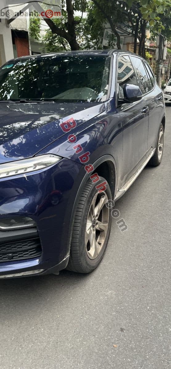 2019 VinFast Lux SA 2.0 Base 2.0 AT