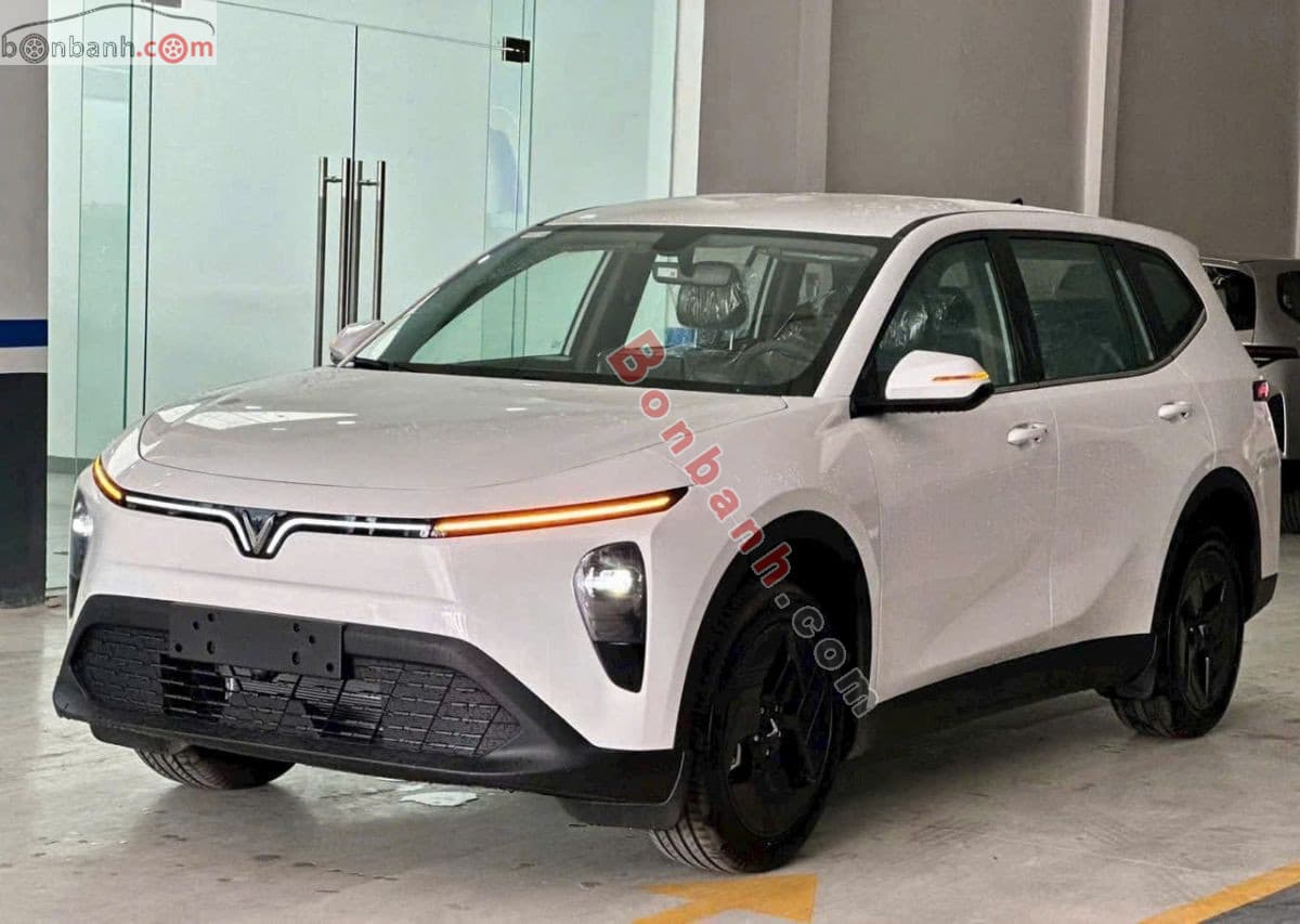 2026 VinFast VF MPV 7 AT