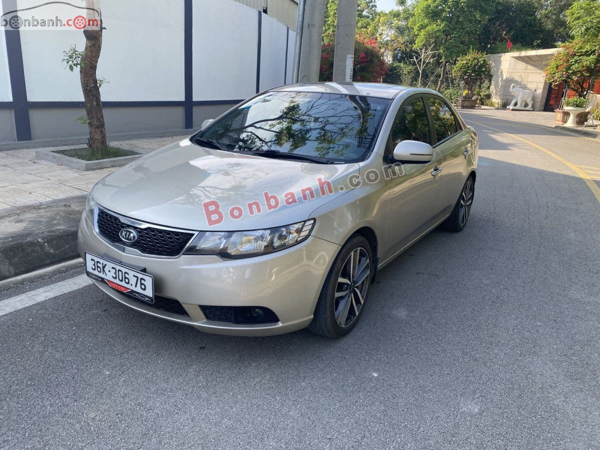 2011 Kia Forte SX 1.6 AT