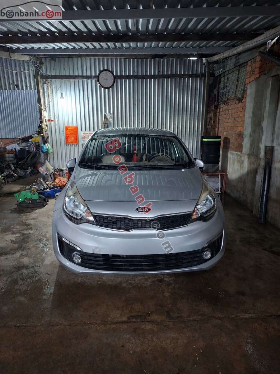 2015 Kia Rio 1.4 MT