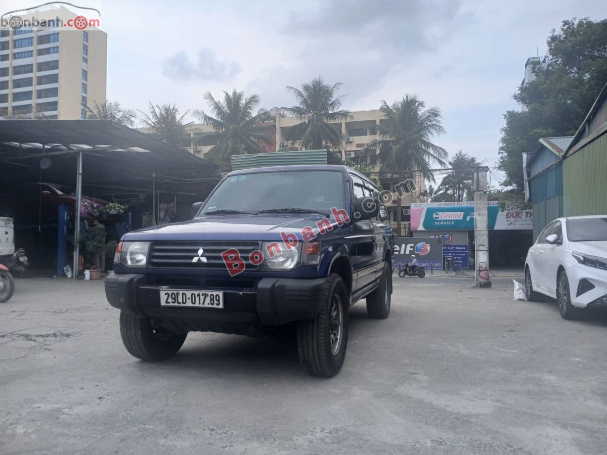 2000 Mitsubishi Pajero 2.4