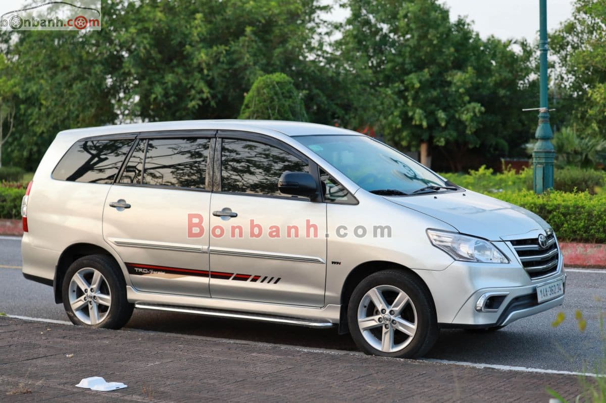 2015 Toyota Innova 2.0E