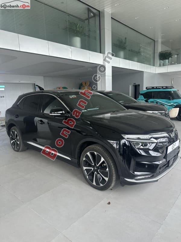 2023 VinFast VF8 Plus AWD