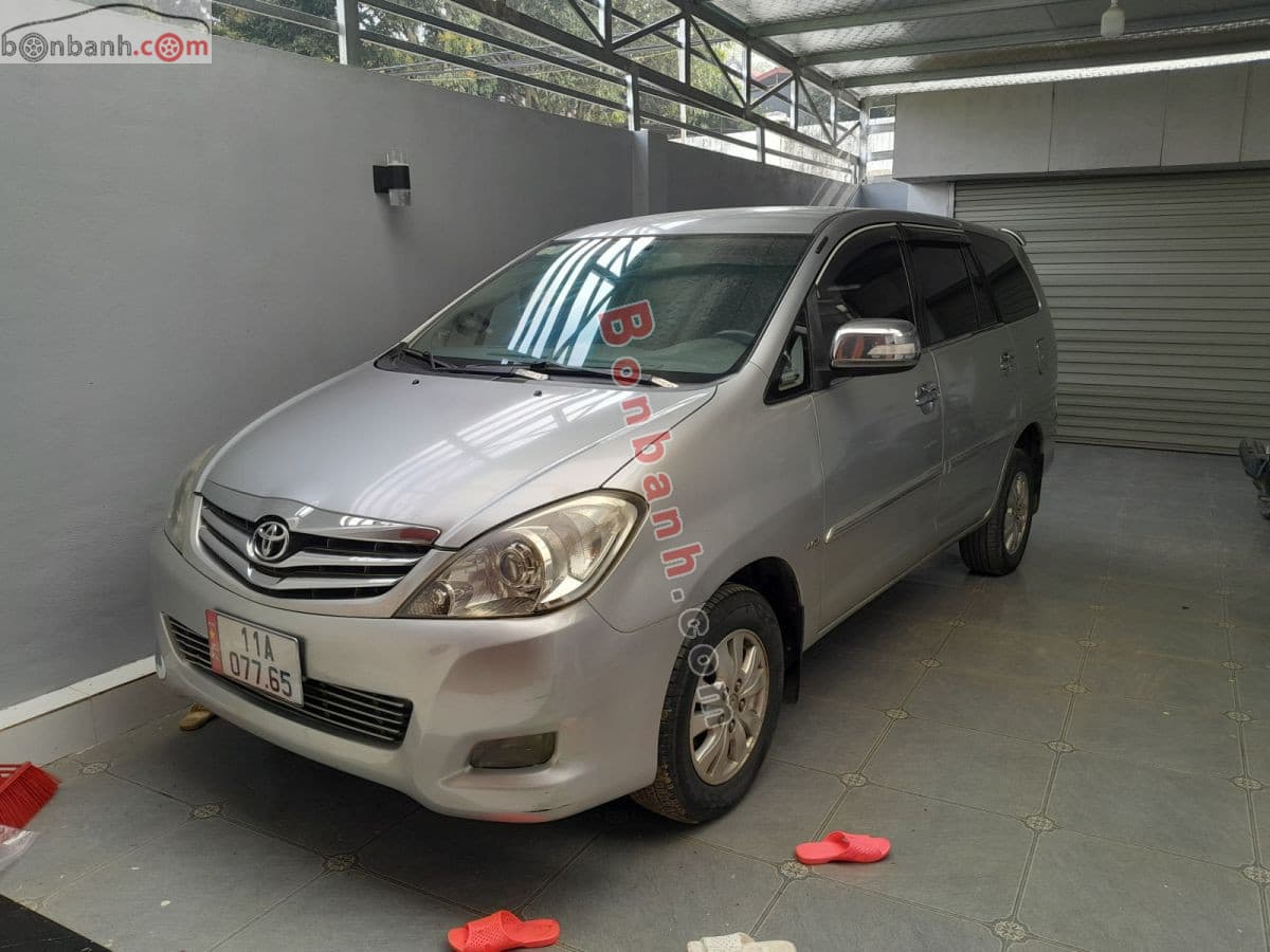 2008 Toyota Innova V