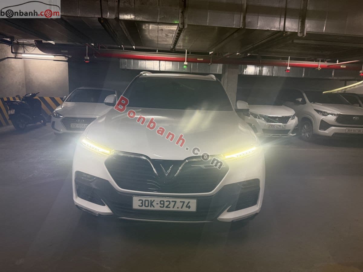 2021 VinFast Lux SA 2.0 Base 2.0 AT