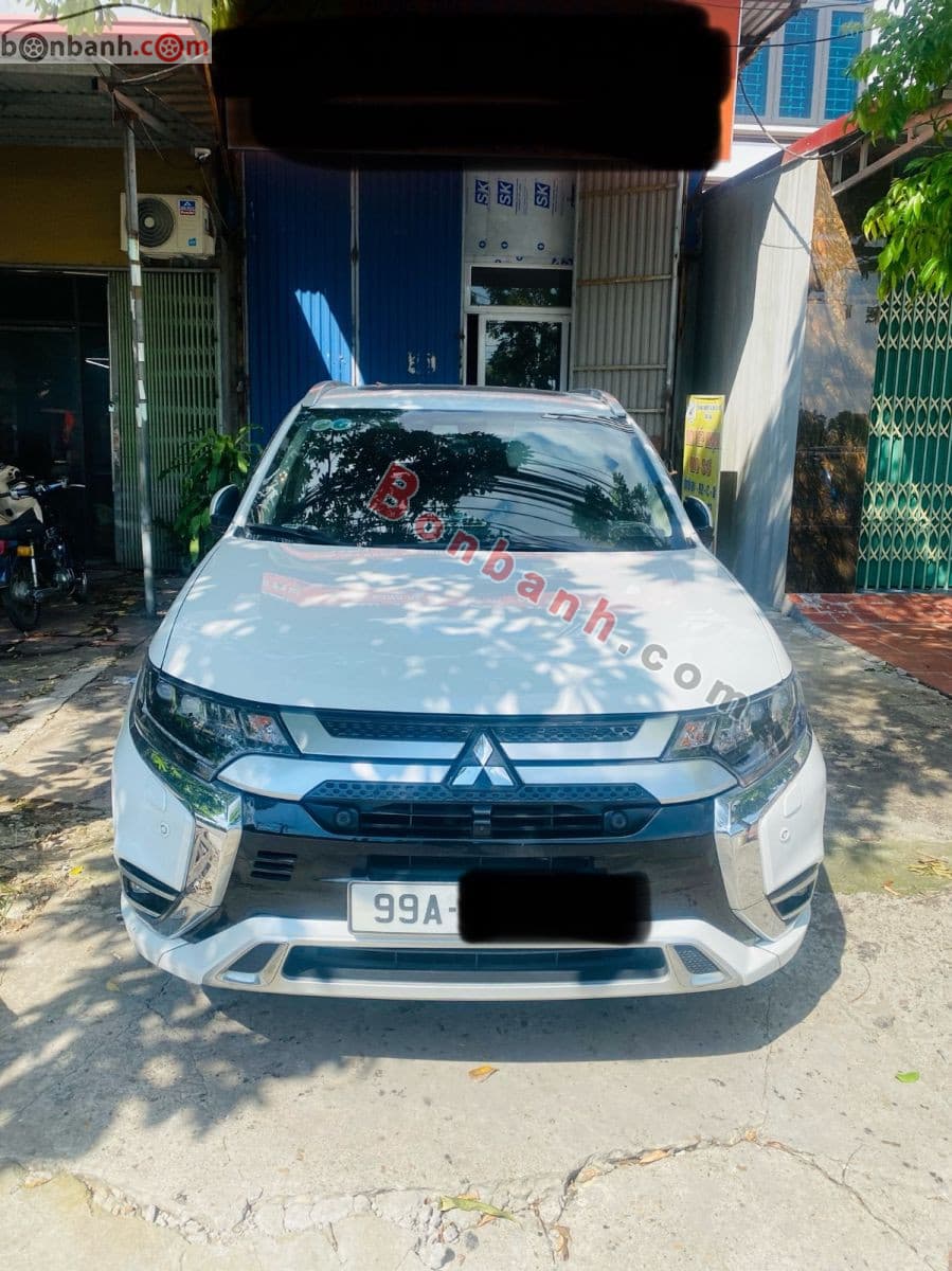 2022 Mitsubishi Outlander Premium 2.0 CVT