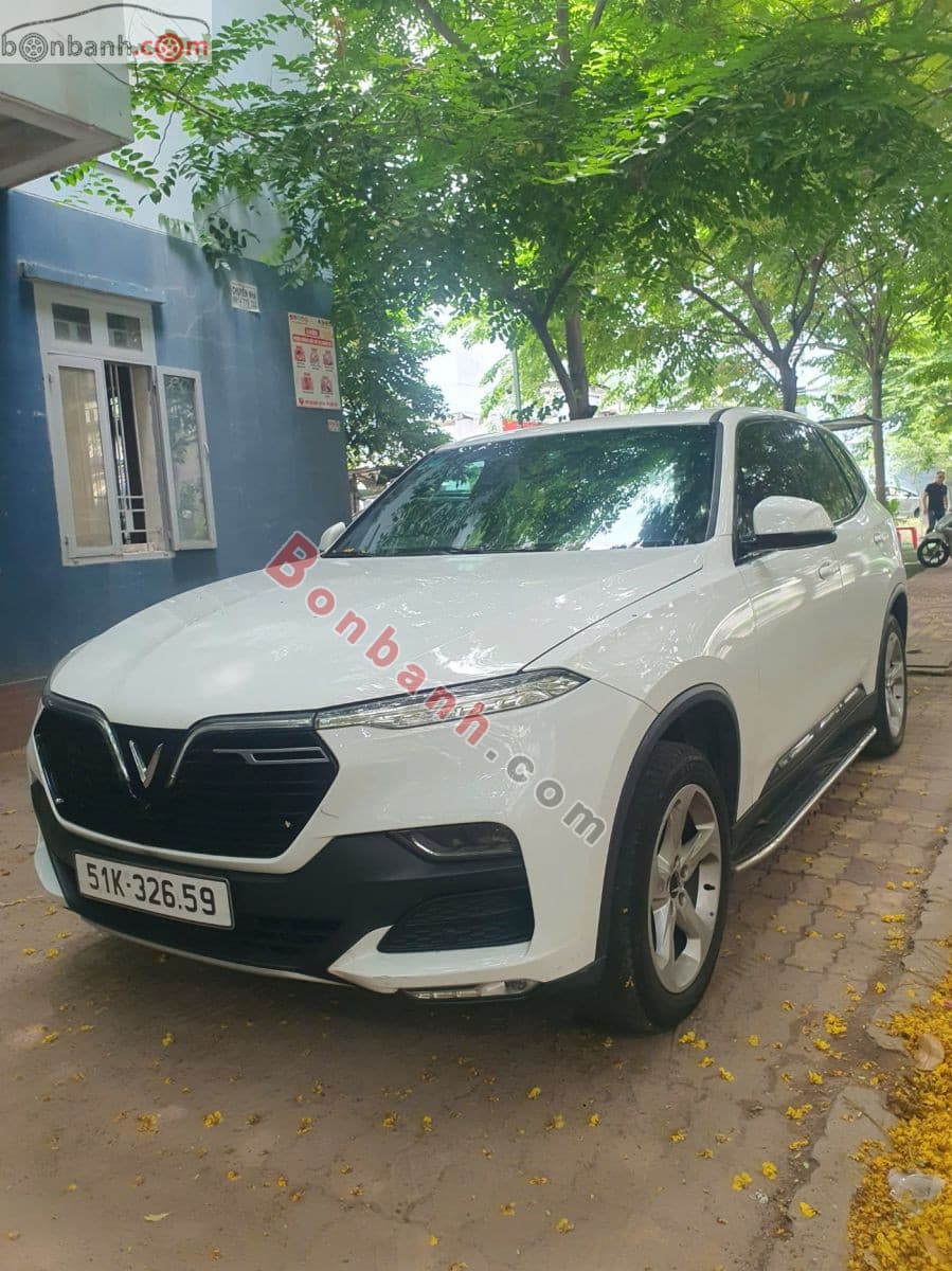 2022 VinFast Lux SA 2.0 Tiêu chuẩn