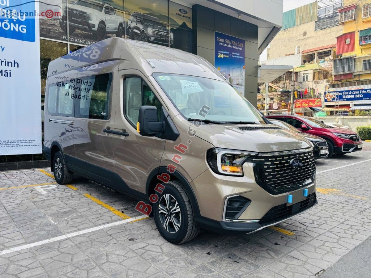 2026 Ford Transit Premium