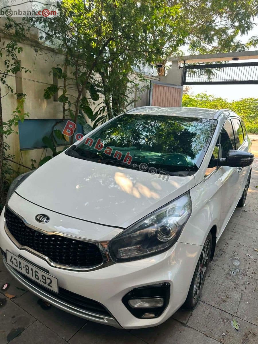2017 Kia Rondo GAT